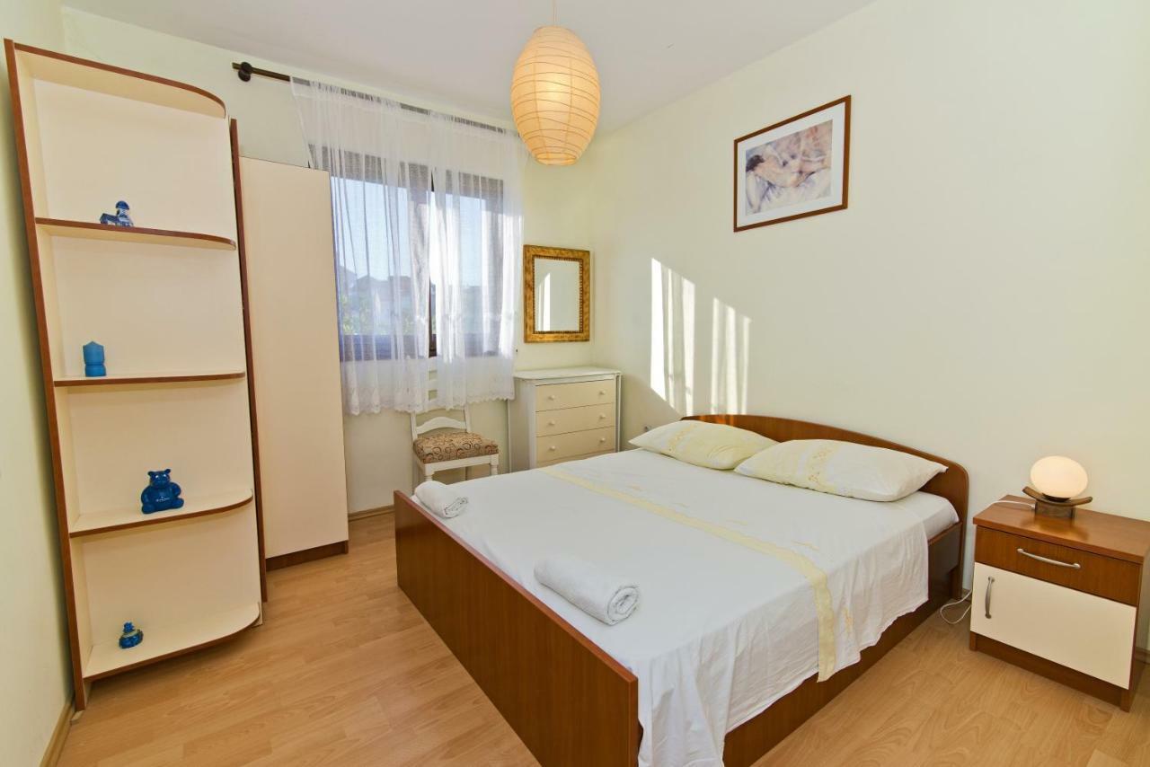 Apartment Ana Бетина Екстер'єр фото